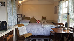 Norfolk Shepherd Hut, Serenity